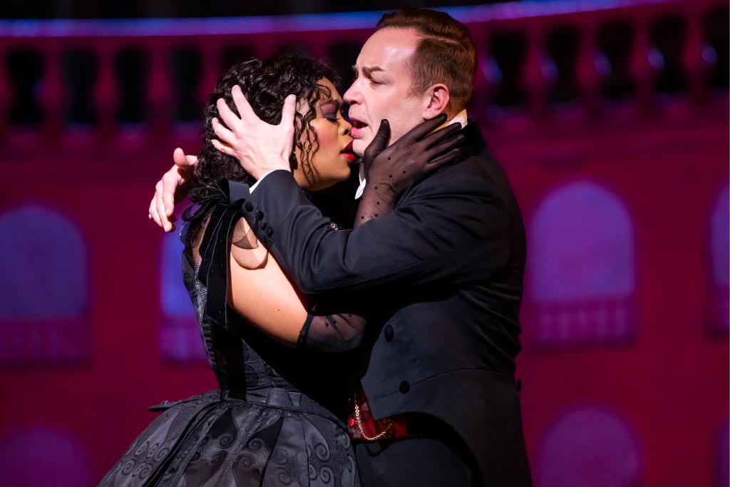 【美品社交ダンス衣装】ブラック×蝶ラインストーン JUN FASHION ドレス 美品社交ダンス衣装ブラック×蝶ラインストーン JUN FASHION ドレス